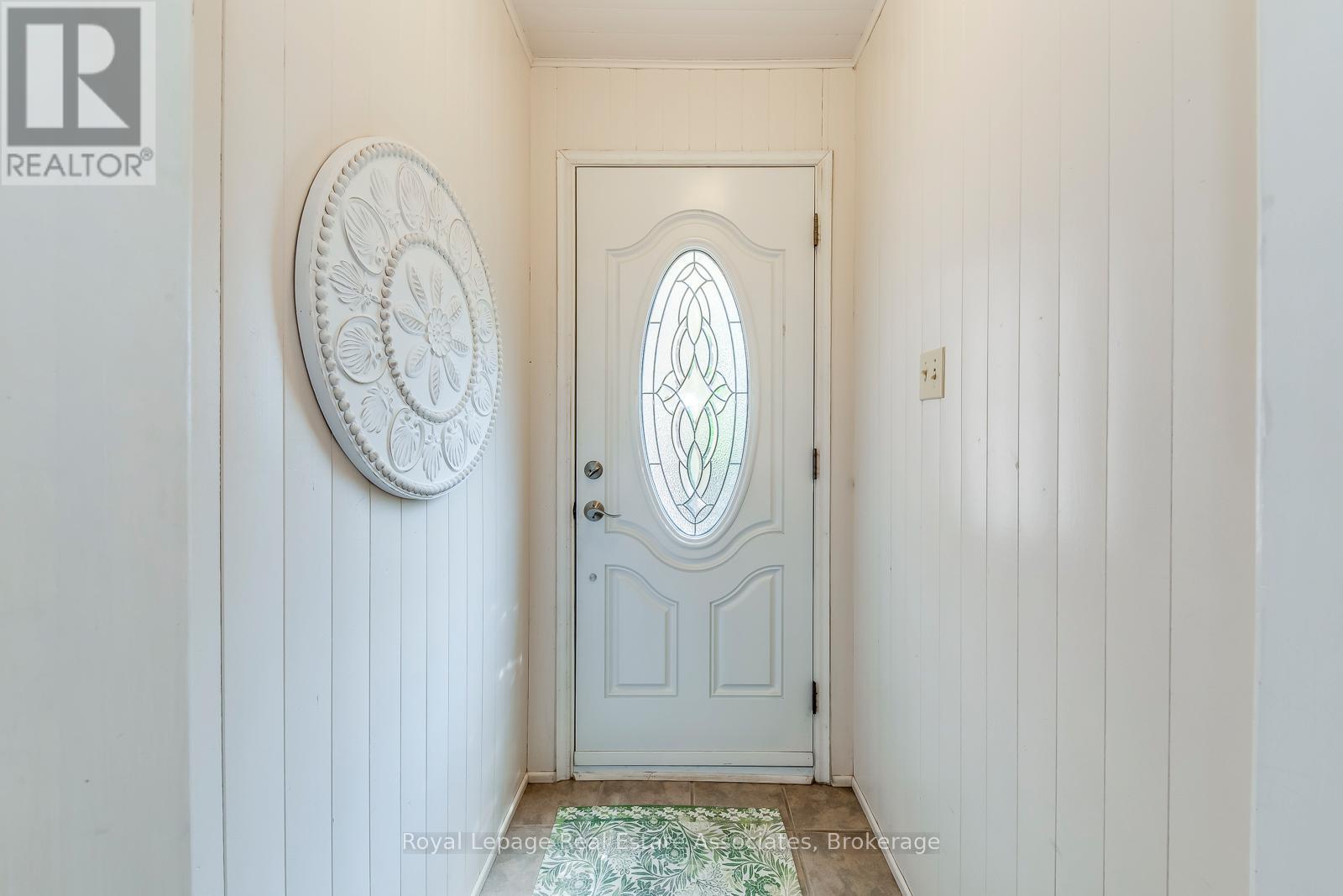 Property at 1192 KOS BOULEVARD image 5