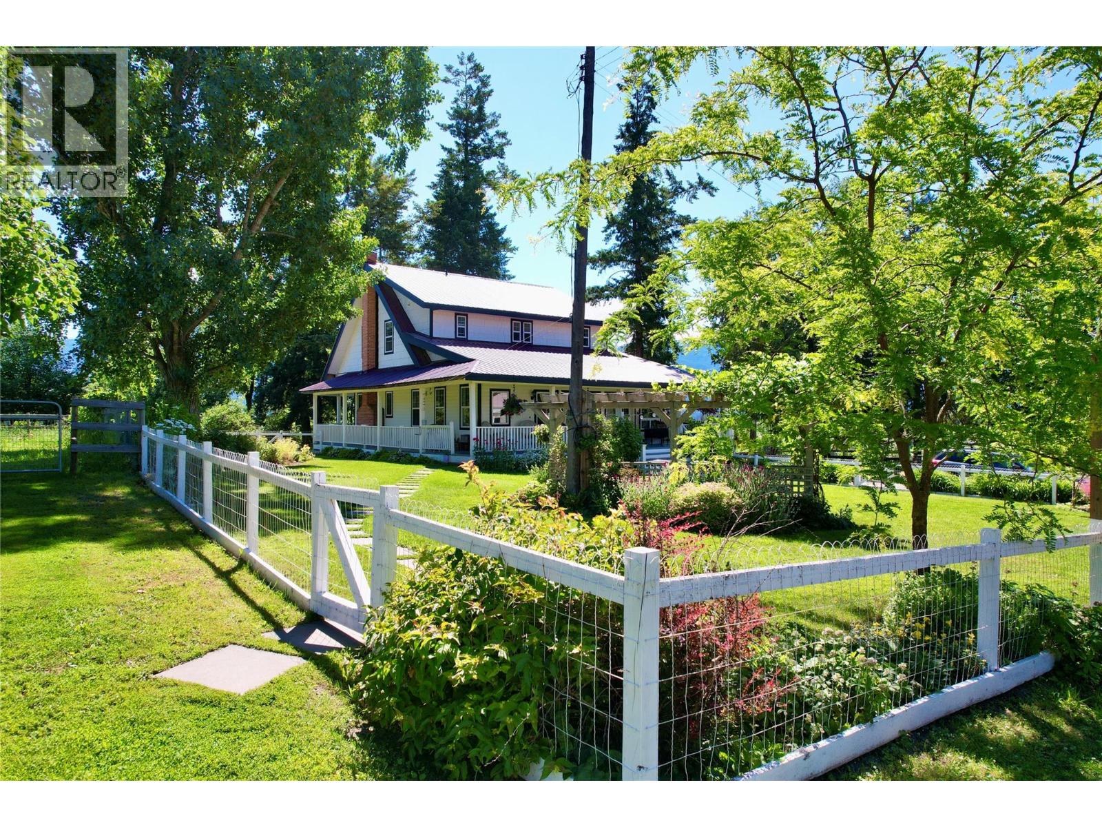 4365 Round Prairie Road, Armstrong, British Columbia  V4Y 0L1 - Photo 4 - 10358838