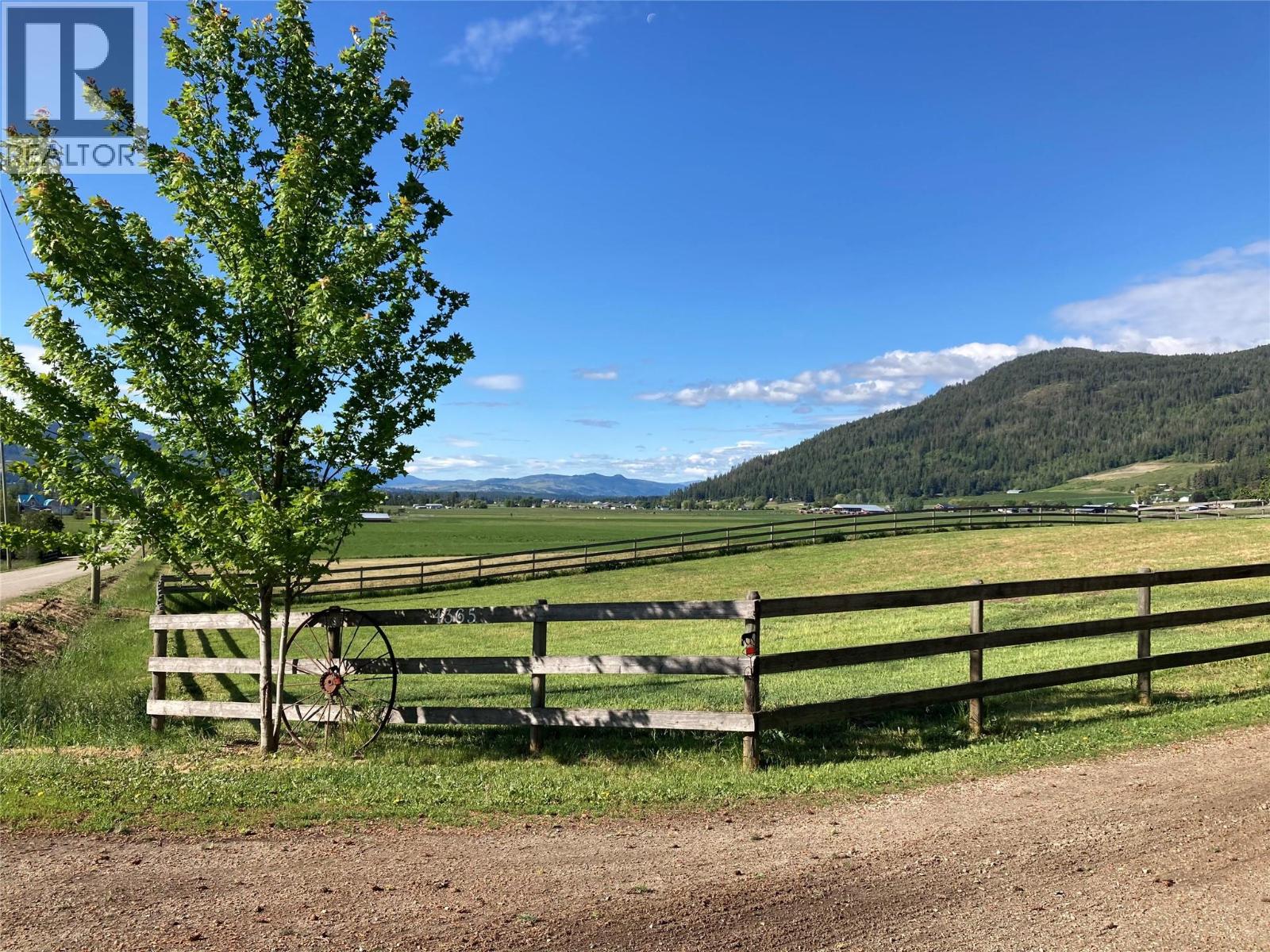 4365 Round Prairie Road, Armstrong, British Columbia  V4Y 0L1 - Photo 69 - 10358838
