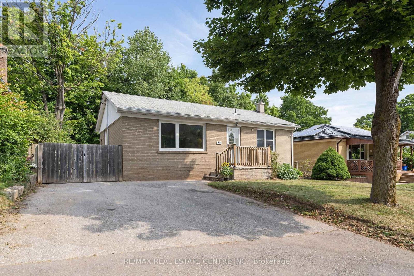 Property at 70 DAYFOOT DRIVE image 1