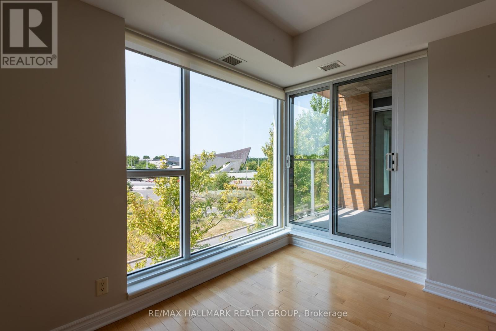 311 - 200 Lett Street, Ottawa, Ontario  K1R 0A7 - Photo 8 - X12334715