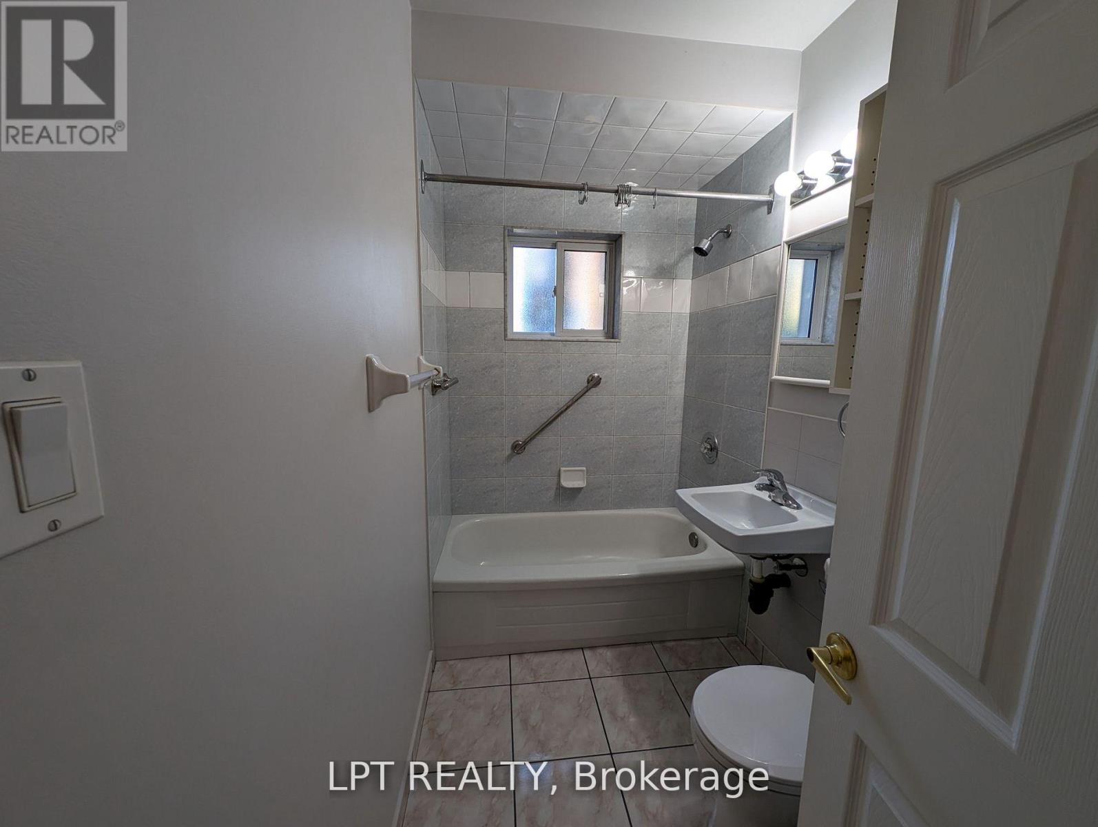 Main - 9 Atkinson Avenue, Toronto, Ontario  M1E 4B6 - Photo 8 - E12334713