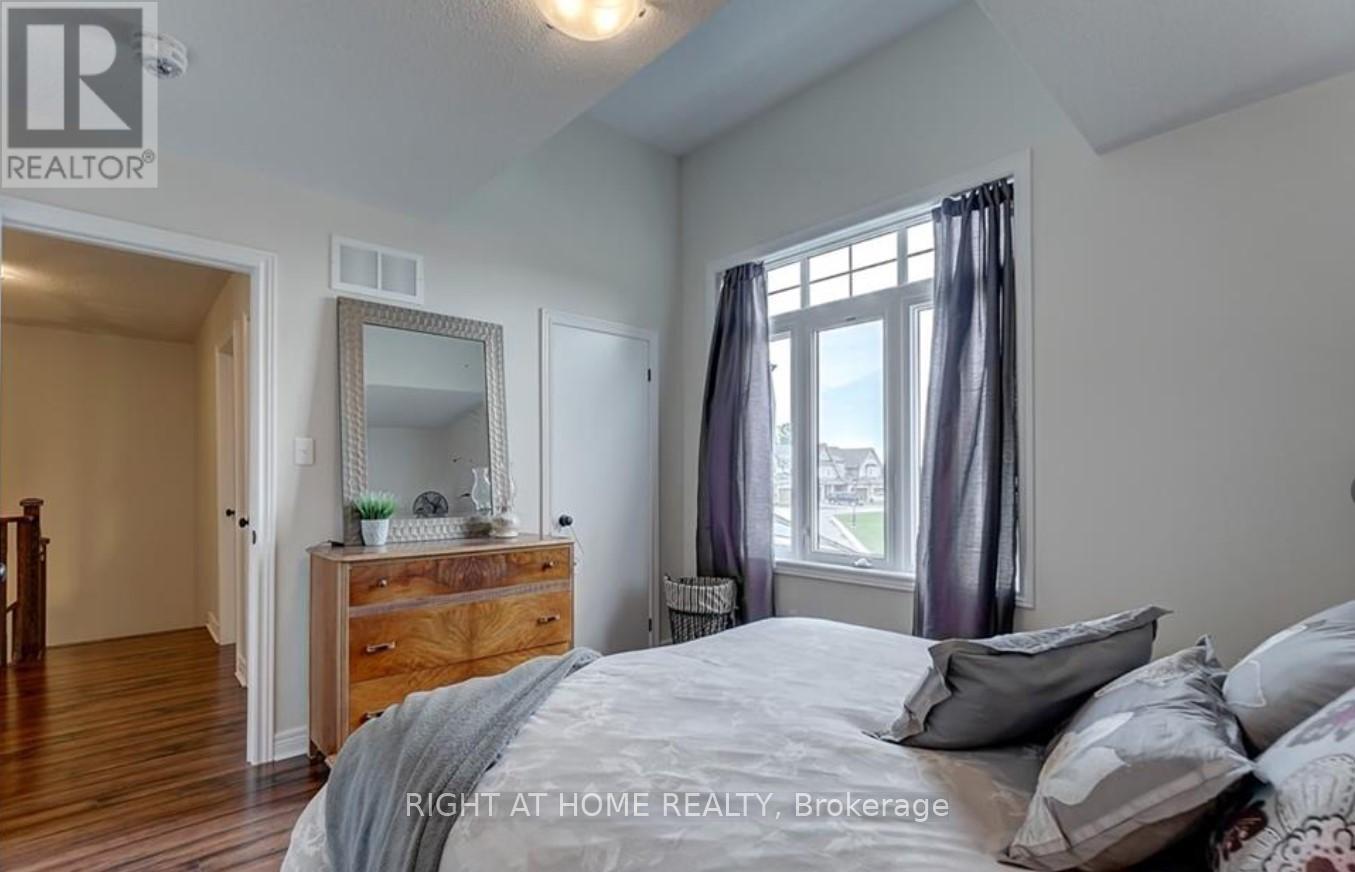 12 Masters Crescent, Georgian Bay, Ontario  L0K 1S0 - Photo 25 - X12334719