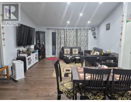 11 LESTERWOOD CRESCENT, Toronto, Ontario