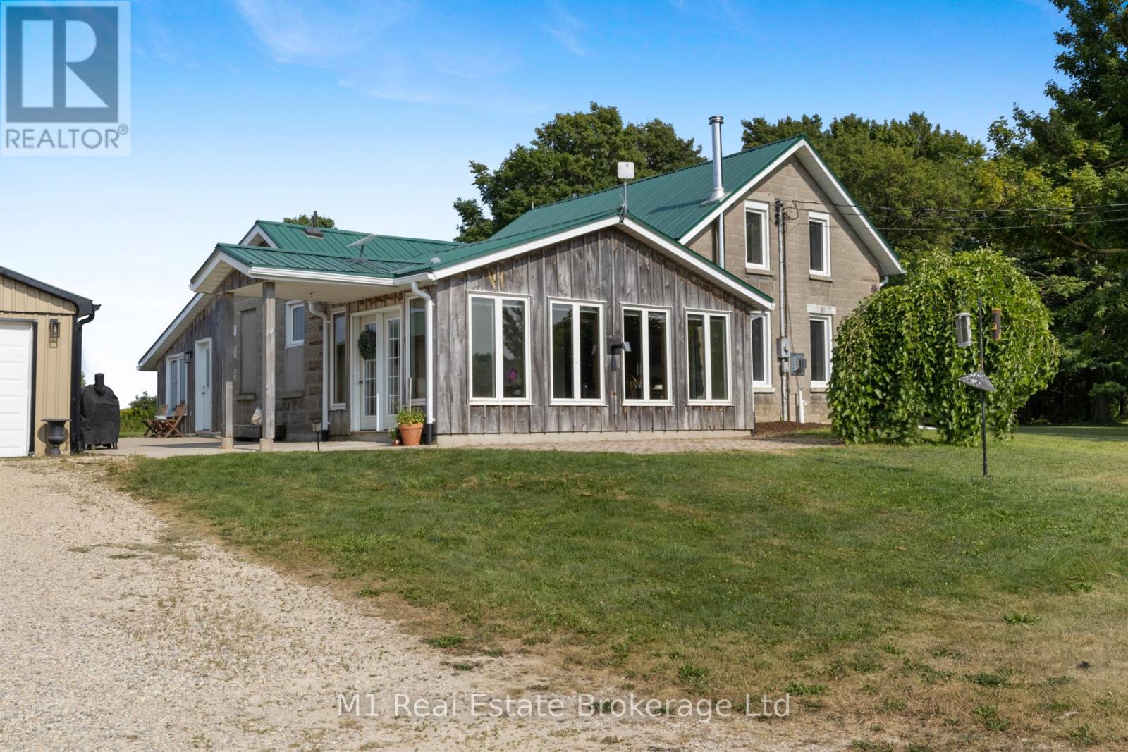 8420 Sixth Line, Wellington North, Ontario  N0G 2E0 - Photo 2 - X12334761
