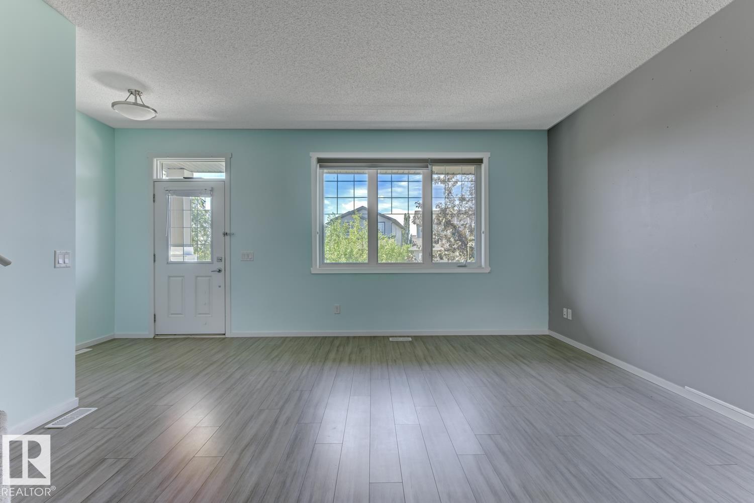 2888 Maple Wy Nw, Edmonton, Alberta  T6T 0T4 - Photo 5 - E4452119