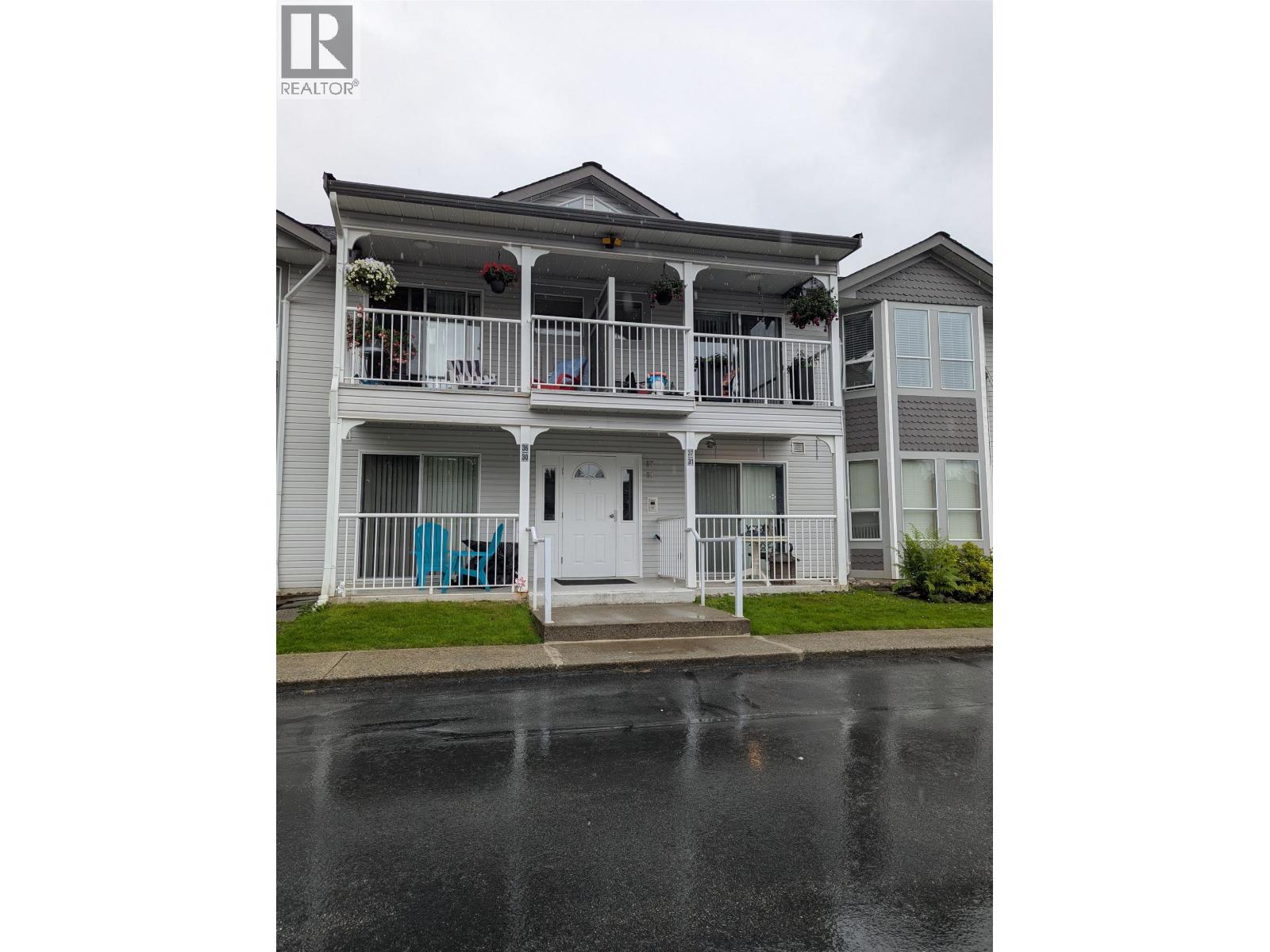 Property at 31 12296 224TH STREET image 2