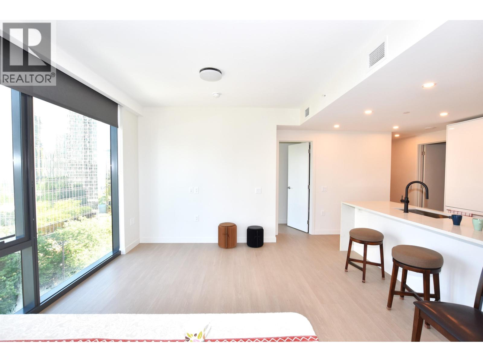 807 5987 Wilson Avenue, Burnaby, British Columbia  V5H 0L7 - Photo 10 - R3027569