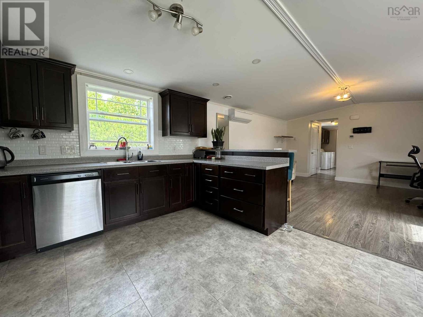 6869 Highway 2, Bass River, Nova Scotia  B0M 1B0 - Photo 9 - 202517426