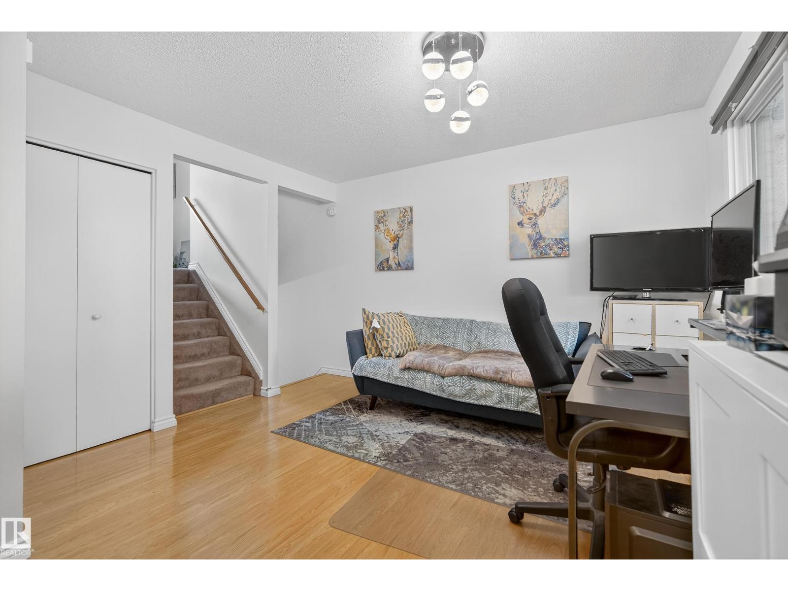 Property at 77 GRANDIN VG image 5