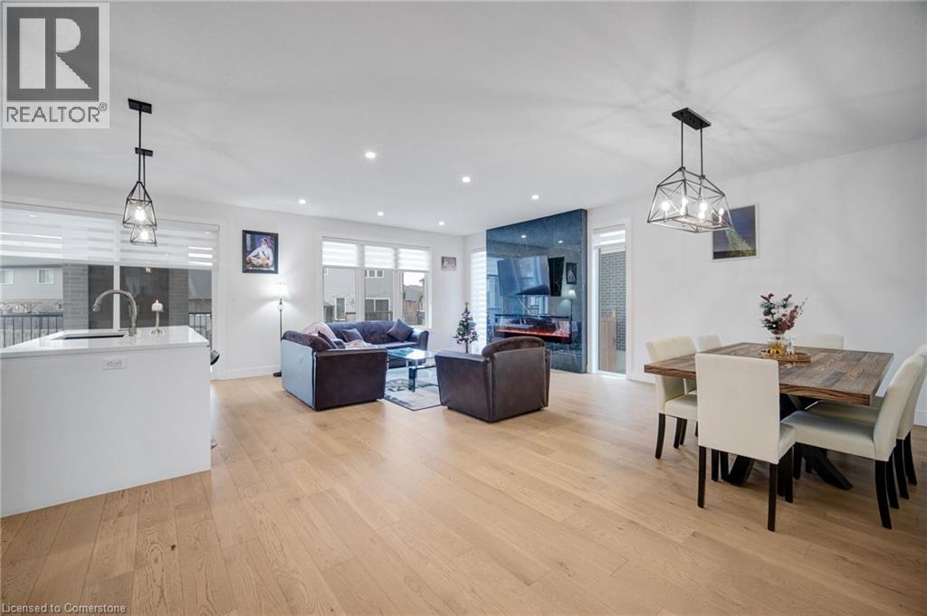 Photo 5 of 39 for 3314 David Milne Way