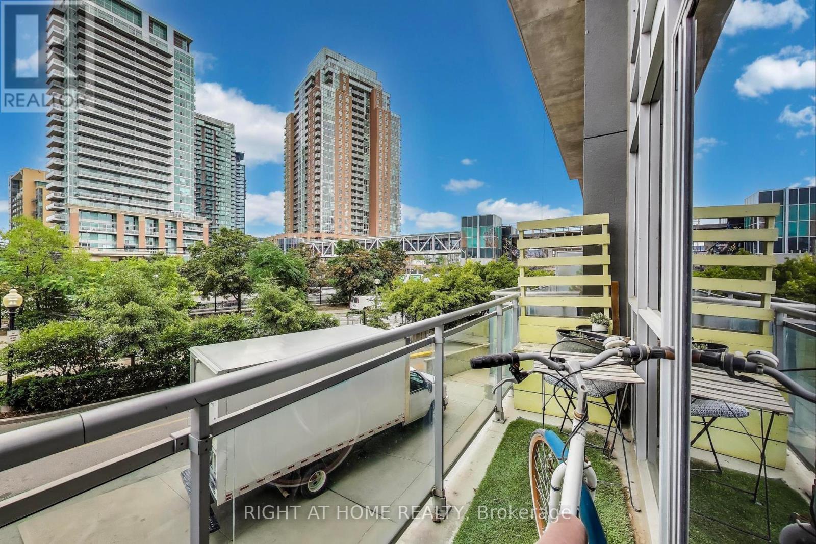 246 - 1029 King Street W, Toronto, Ontario  M6K 3M9 - Photo 10 - C12332003