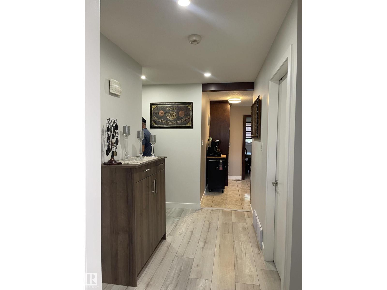 12203 147 Av Nw Nw, Edmonton, Alberta  T5X 1V4 - Photo 25 - E4451163