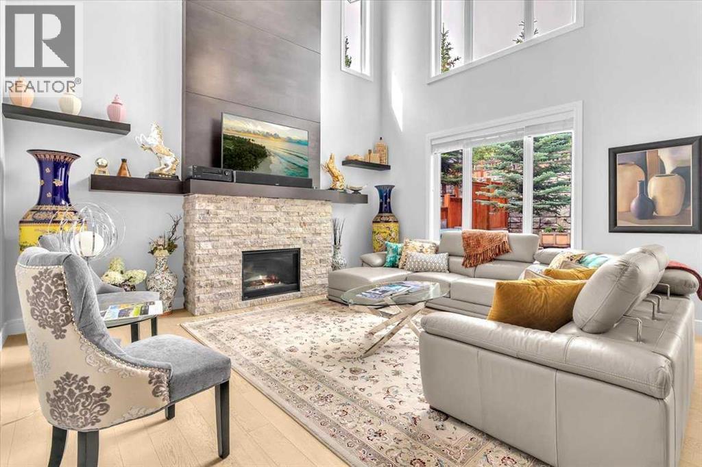 Property at 151 Aspen Vista Way SW image 4