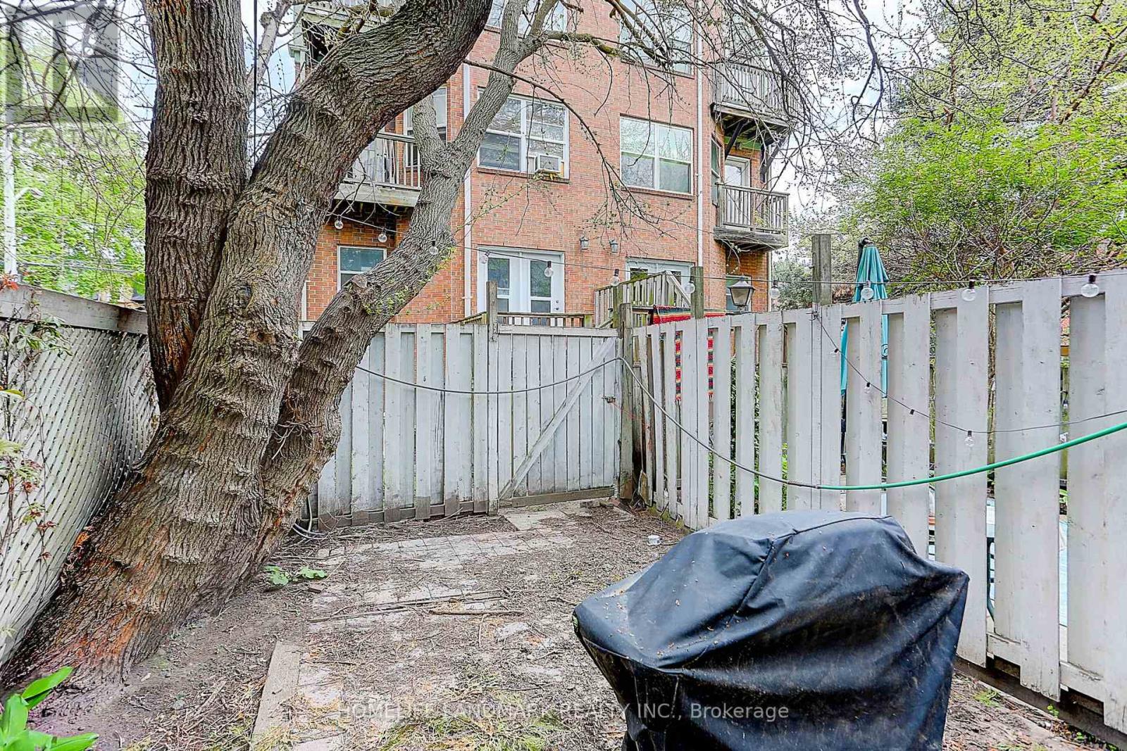 Property at 237 ONTARIO STREET image 4