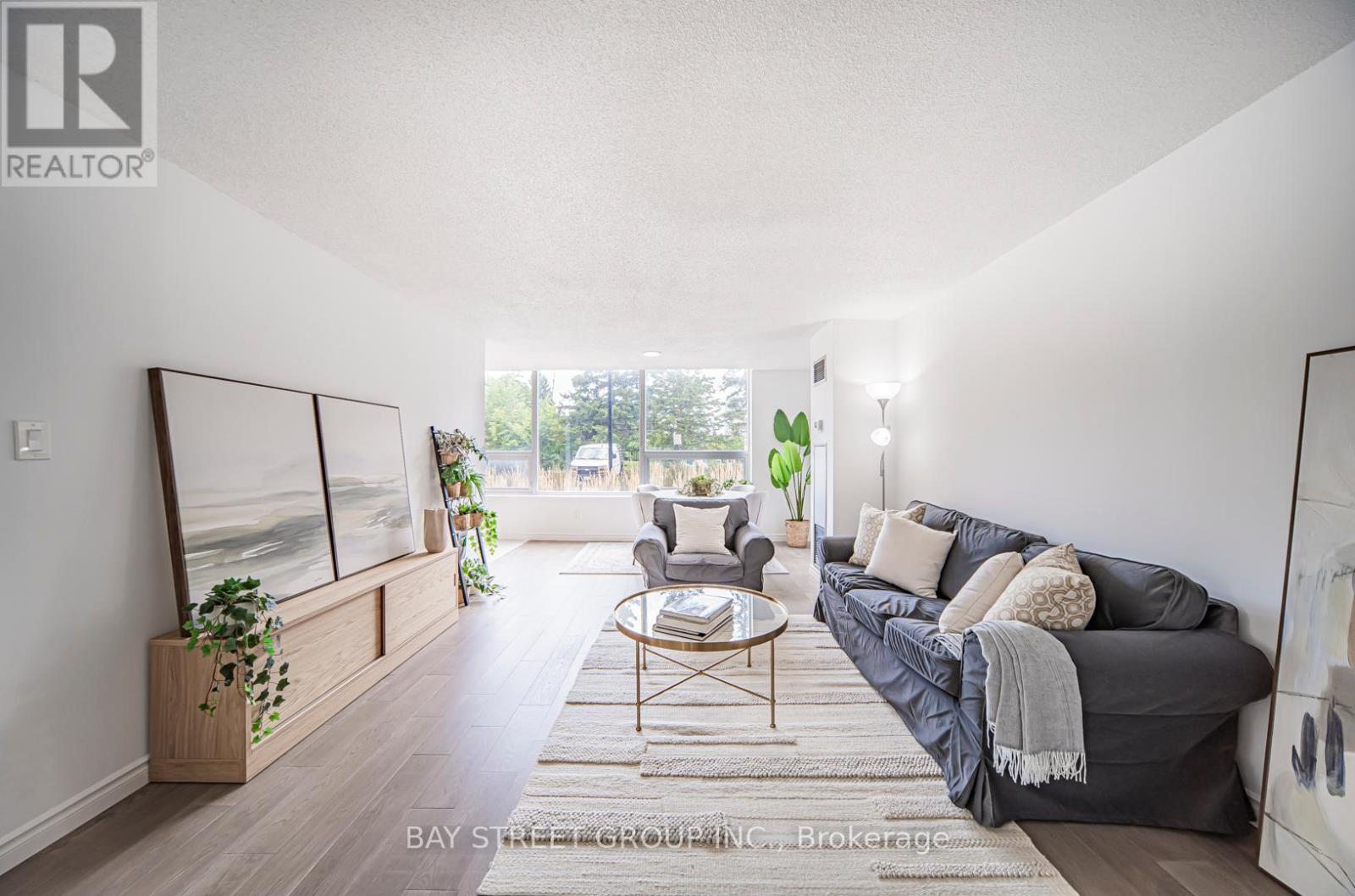 Property at 102 - 326 MAJOR MACKENZIE DRIVE E image 3