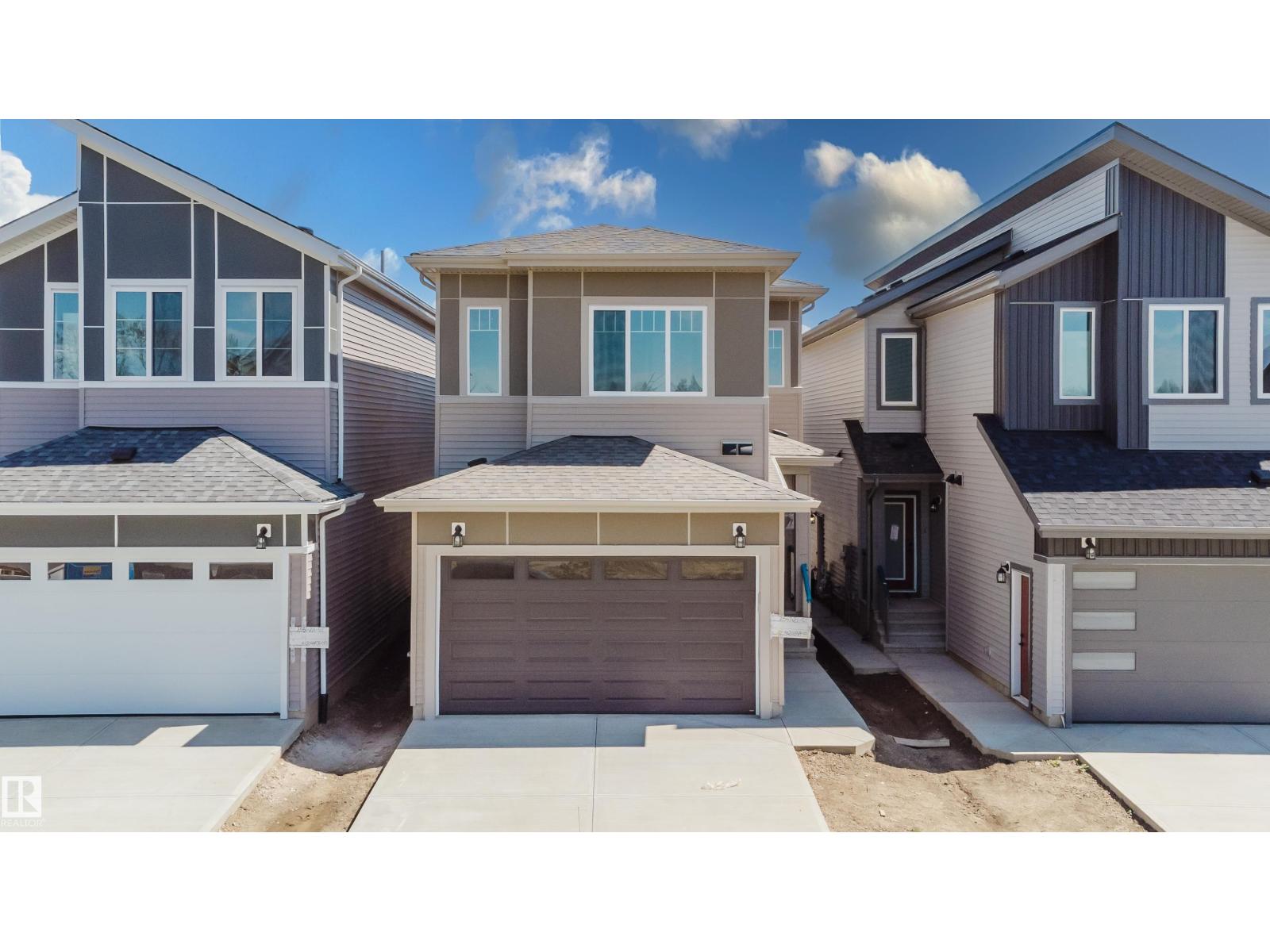 2547 211 ST NW, Edmonton, Alberta