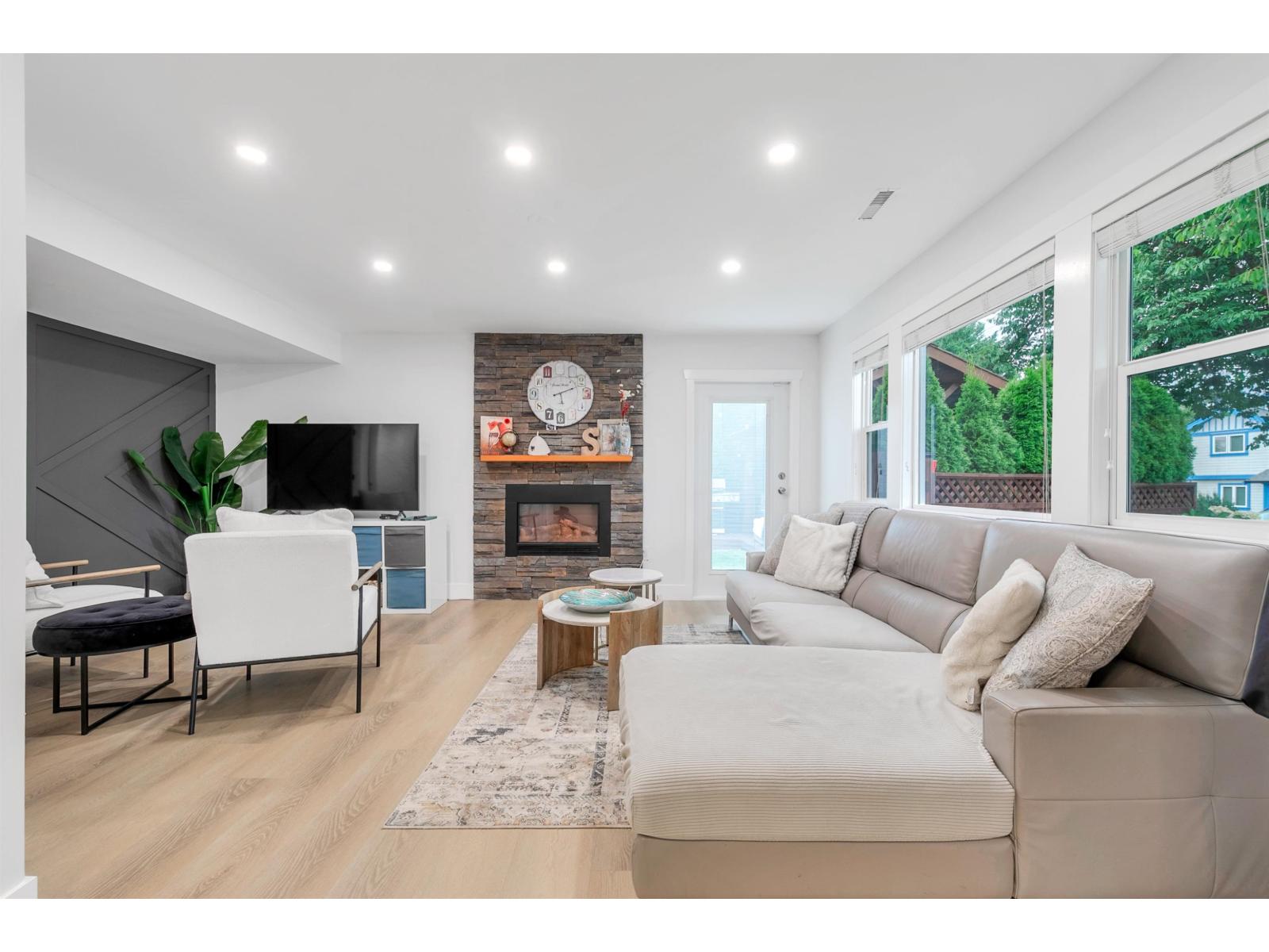 9285 211 Street, Langley, British Columbia V1M 2B2 - Photo 19 - R3035366