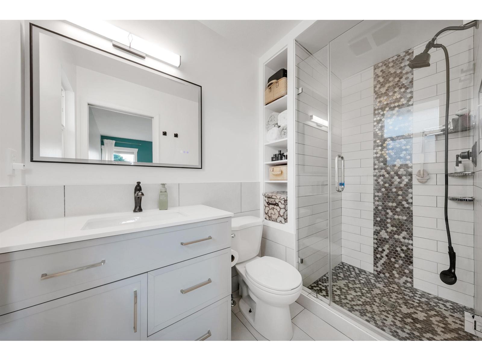 9285 211 Street, Langley, British Columbia V1M 2B2 - Photo 14 - R3035366