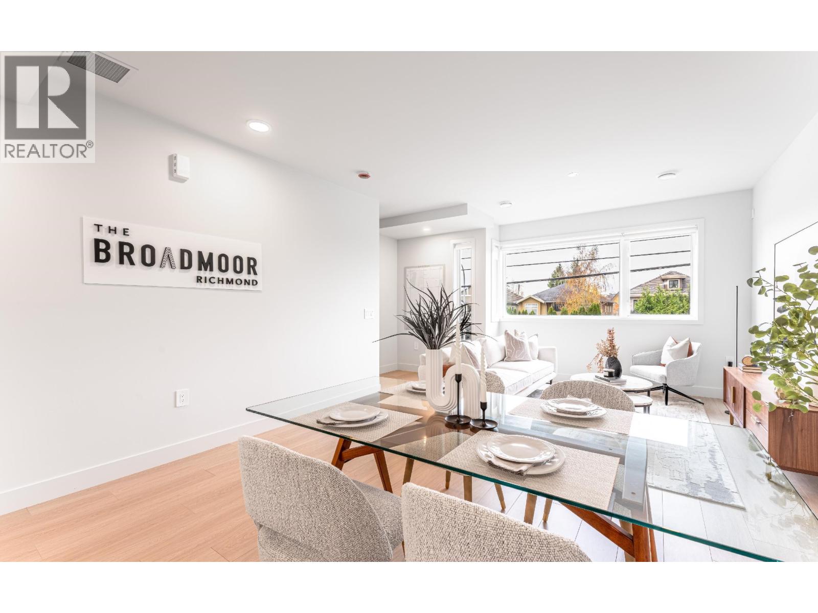 10 8300 NO. 3 ROAD, Richmond, British Columbia