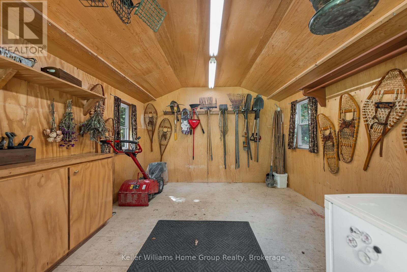 668147 20th Side Road, Mulmur, Ontario  L9V 0W1 - Photo 49 - X12334362