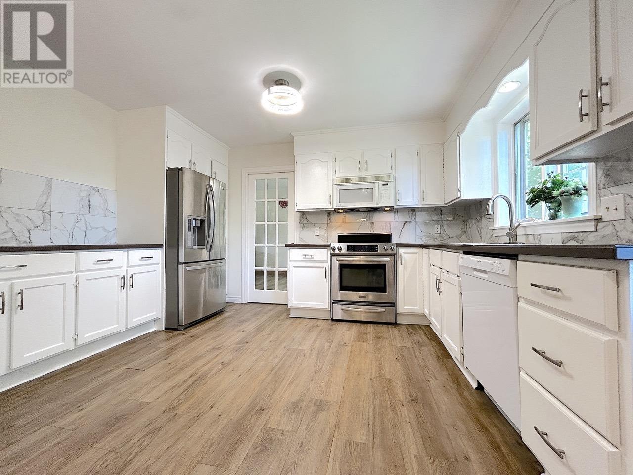 96 Nassau St., Charlottetown, Prince Edward Island  C1A 7W1 - Photo 12 - 202520154