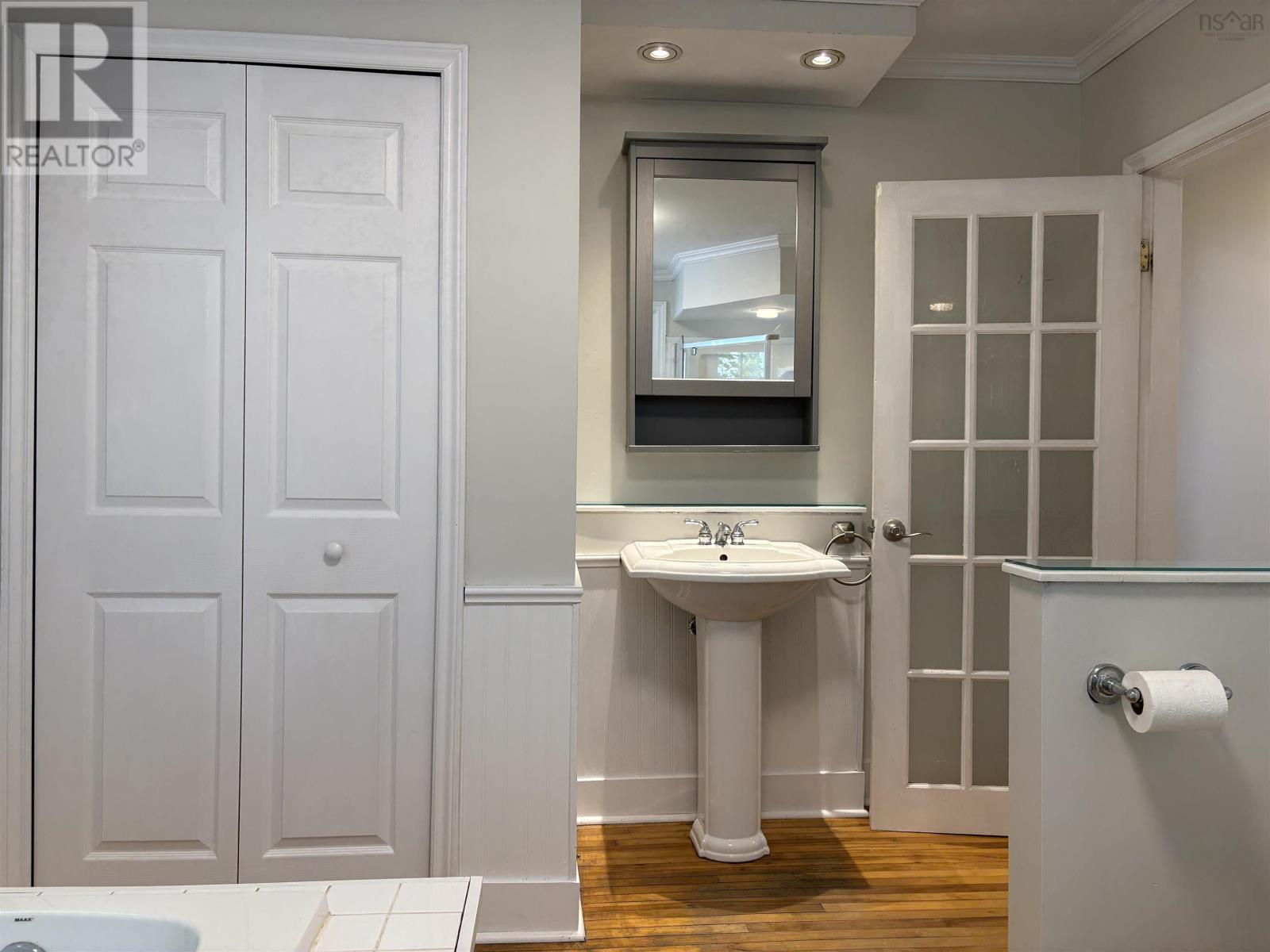 34 Belmont Avenue, Stellarton, Nova Scotia  B0K 1S0 - Photo 16 - 202520156