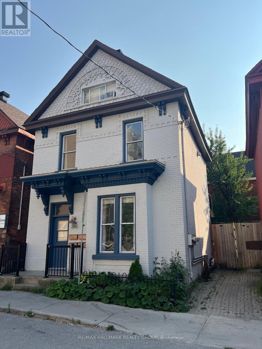 Property at 286 KENT STREET N image 1