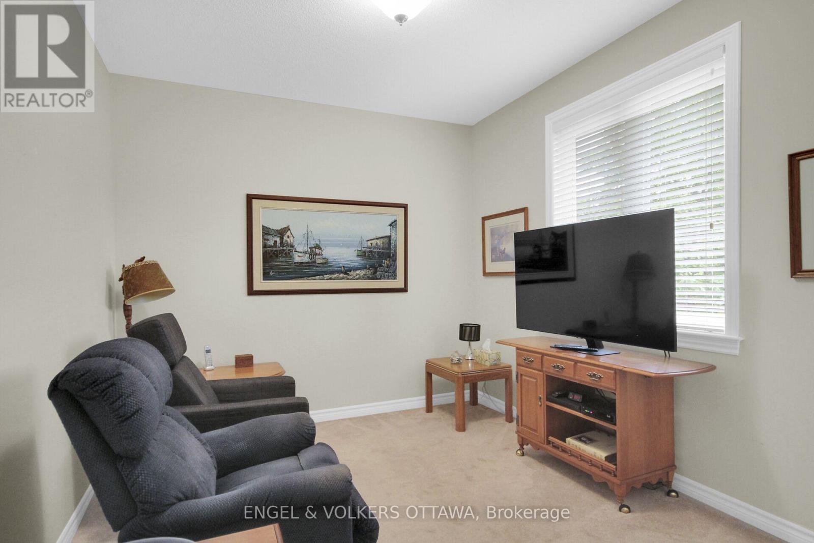 103 Magnolia Way E, North Grenville, Ontario  K0G 1J0 - Photo 19 - X12334858