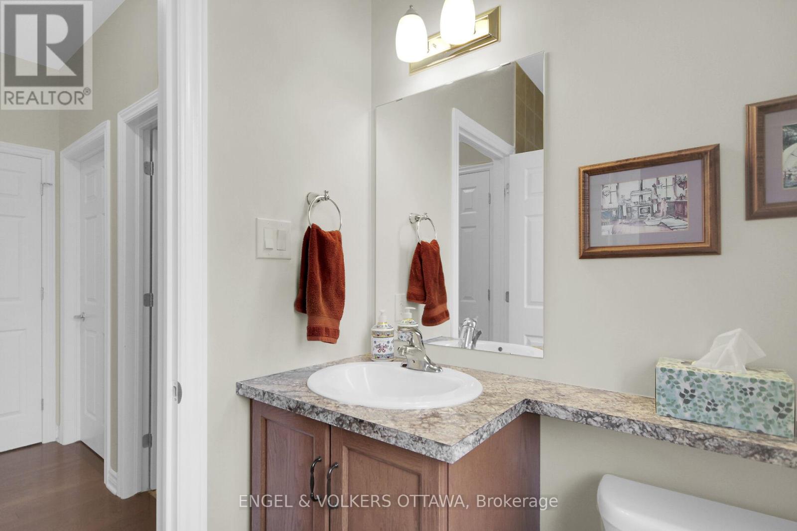 103 Magnolia Way E, North Grenville, Ontario  K0G 1J0 - Photo 20 - X12334858
