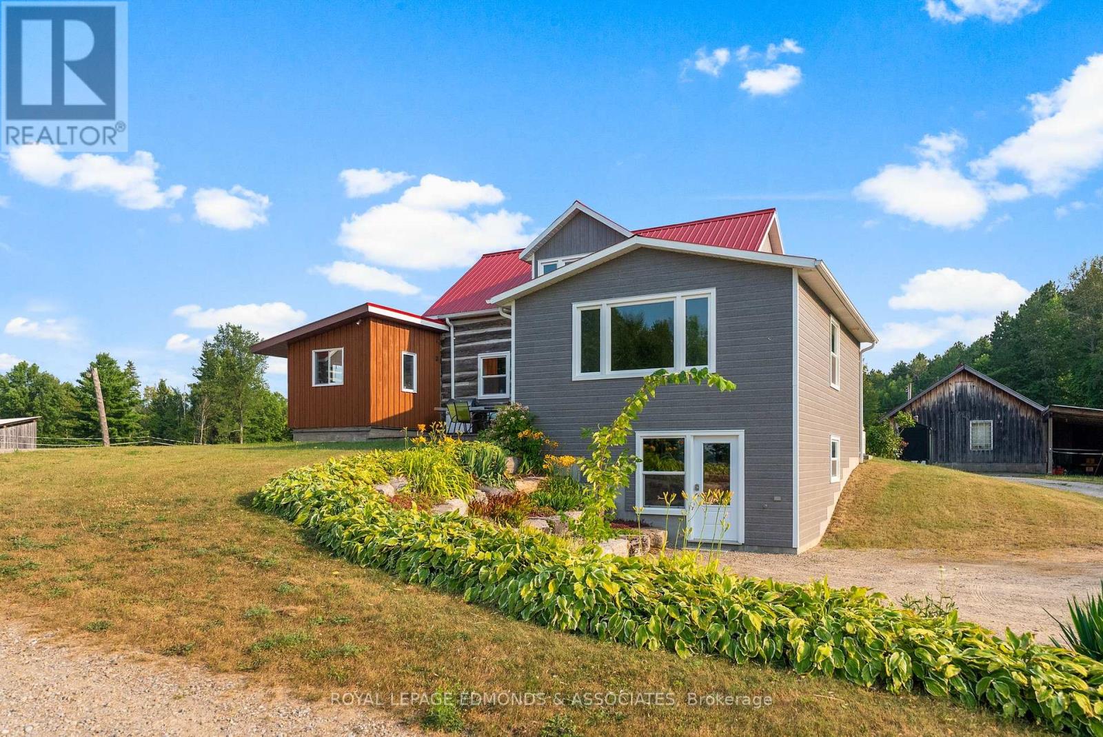 172 Mink Lake Road, North Algona Wilberforce, Ontario  K0J 1T0 - Photo 31 - X12333592