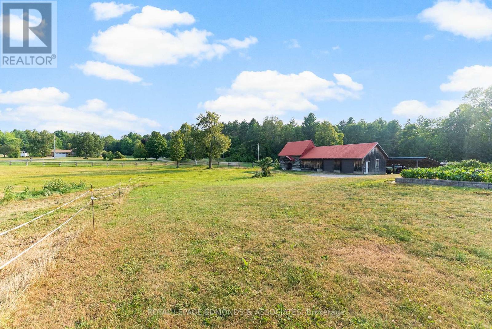 172 Mink Lake Road, North Algona Wilberforce, Ontario  K0J 1T0 - Photo 41 - X12333592