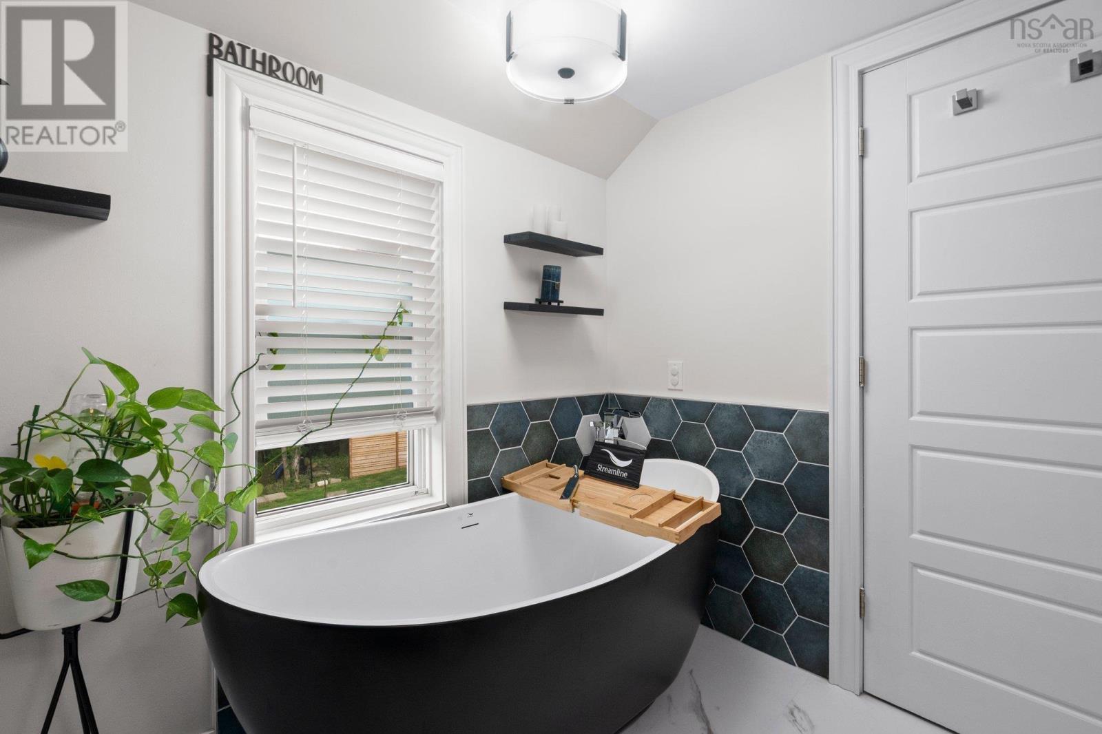 11 Heather Street, Spryfield, Nova Scotia  B3R 1M3 - Photo 28 - 202516638