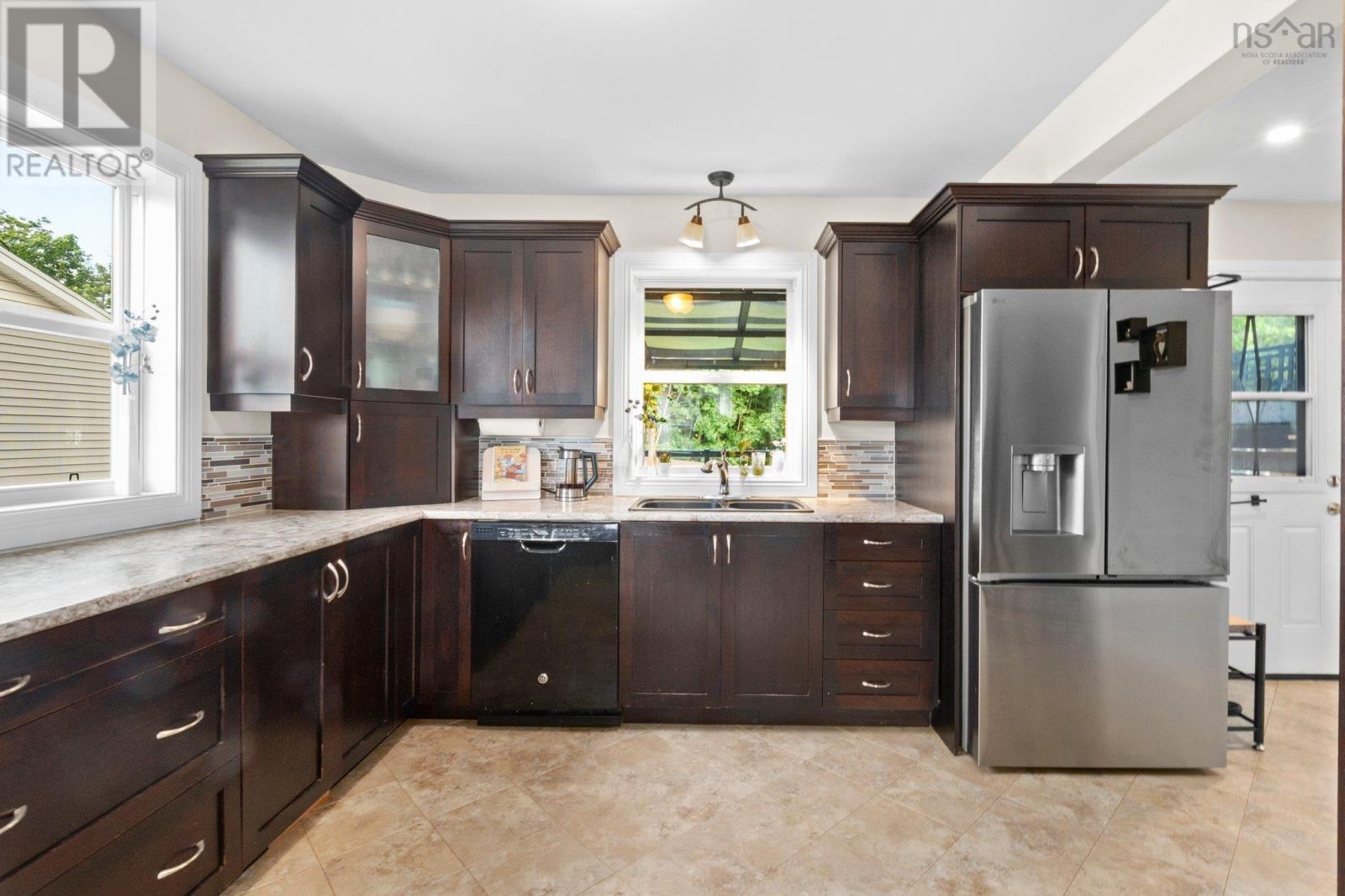 11 Heather Street, Spryfield, Nova Scotia  B3R 1M3 - Photo 13 - 202516638