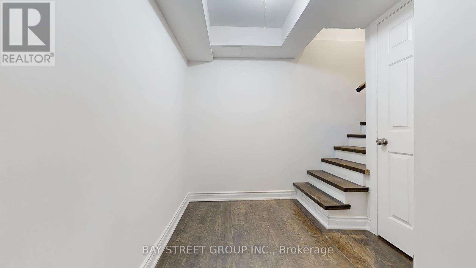 57 Whitburn Crescent, Vaughan, Ontario  L6A 1M7 - Photo 32 - N12334876