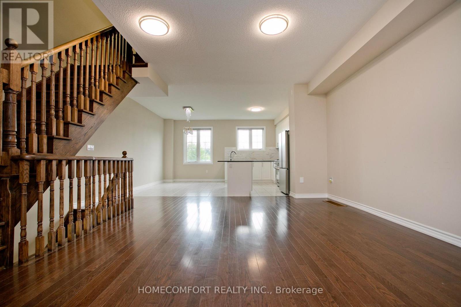 Property at 9 MILBOURNE LANE image 3