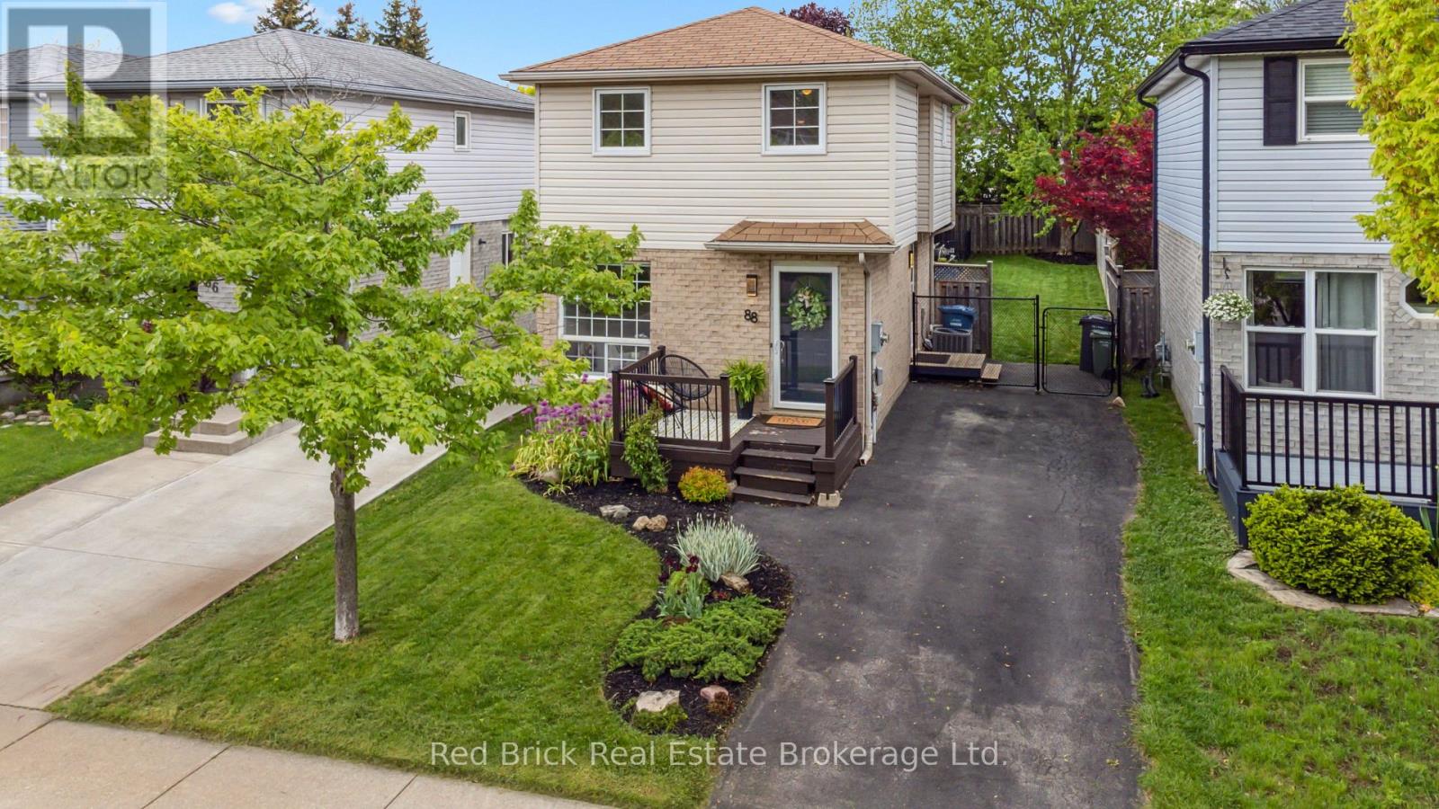 Property at 88 WATT STREET image 3
