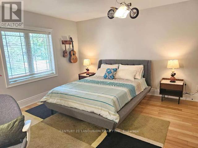96 Irma Court, Hamilton, Ontario  L9G 1K7 - Photo 23 - X12334861