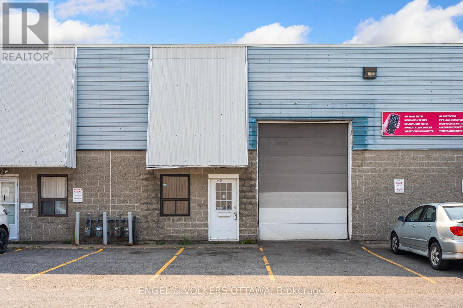 3 - 2350 Stevenage Drive, Ottawa, Ontario  K1G 3W3 - Photo 3 - X12334909