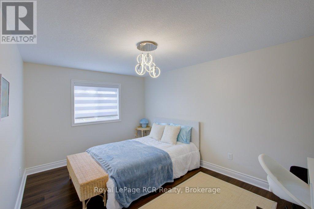 133 Schmidt Drive, Wellington North (Arthur), Ontario  N0G 1A0 - Photo 34 - X12334928