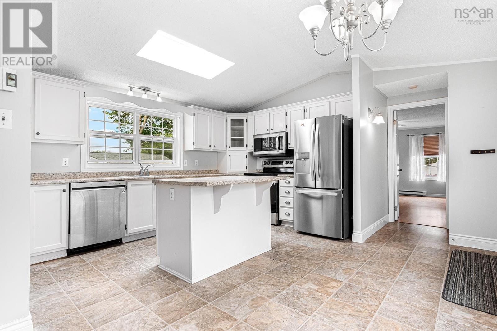 10 Seventh Street, Lucasville, Nova Scotia  B4B 1R3 - Photo 10 - 202518419