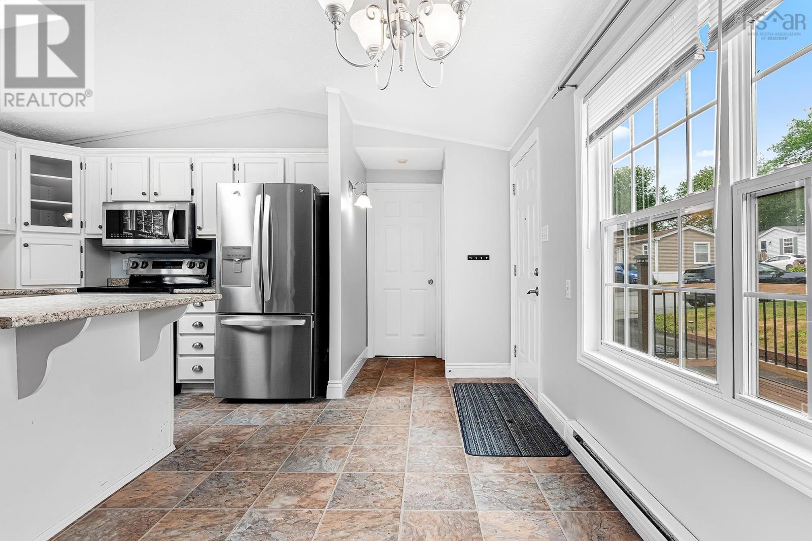 10 Seventh Street, Lucasville, Nova Scotia  B4B 1R3 - Photo 13 - 202518419