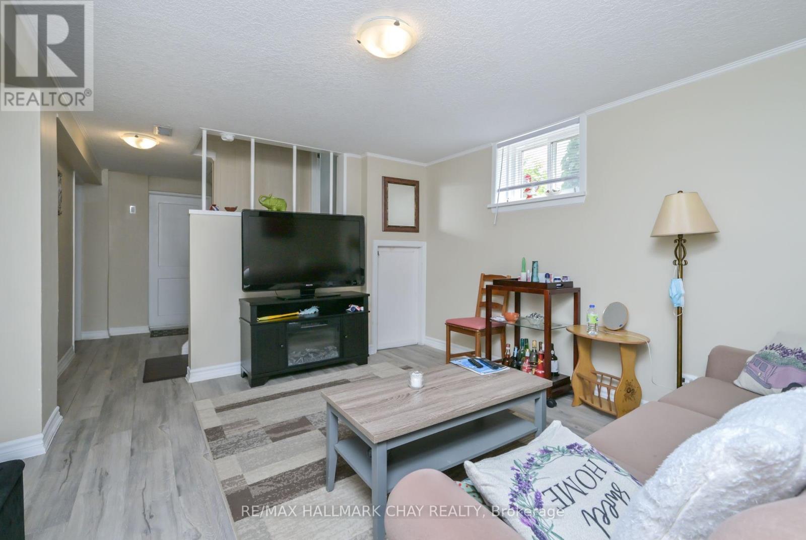 8 Doner Street, New Tecumseth, Ontario  L9R 1M5 - Photo 18 - N12334923