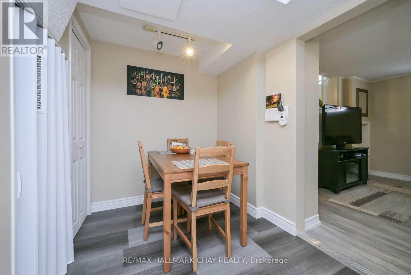 8 Doner Street, New Tecumseth, Ontario  L9R 1M5 - Photo 20 - N12334923