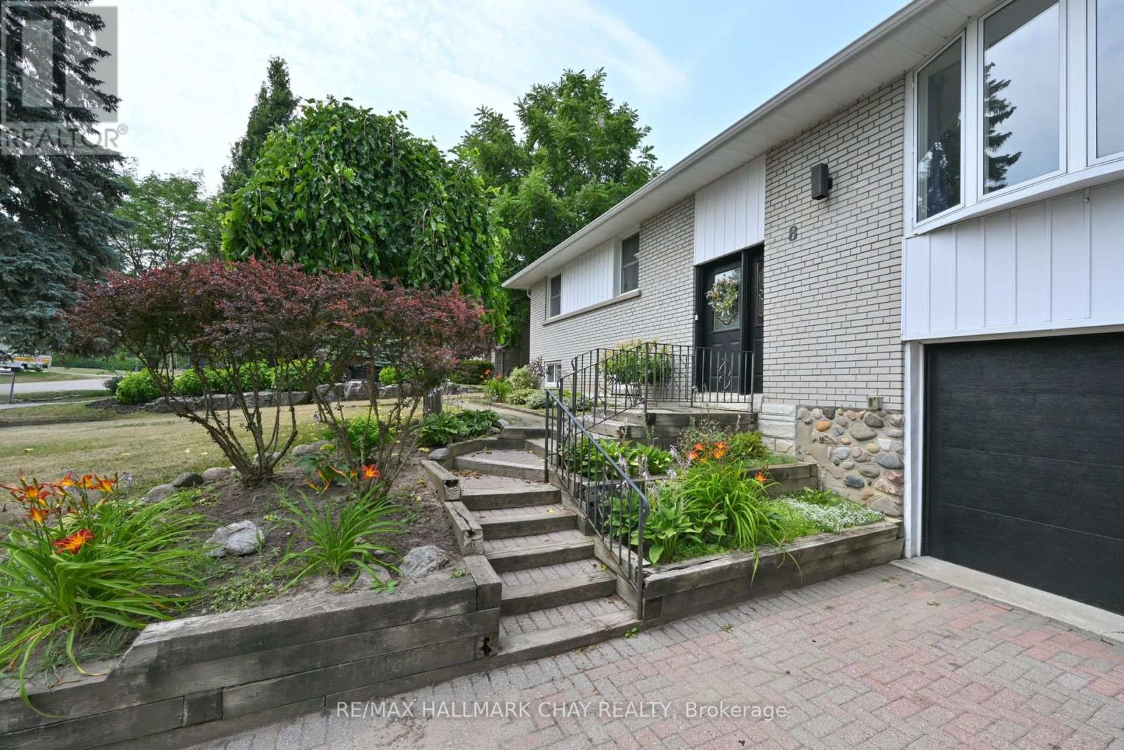 Property at 8 DONER STREET image 3