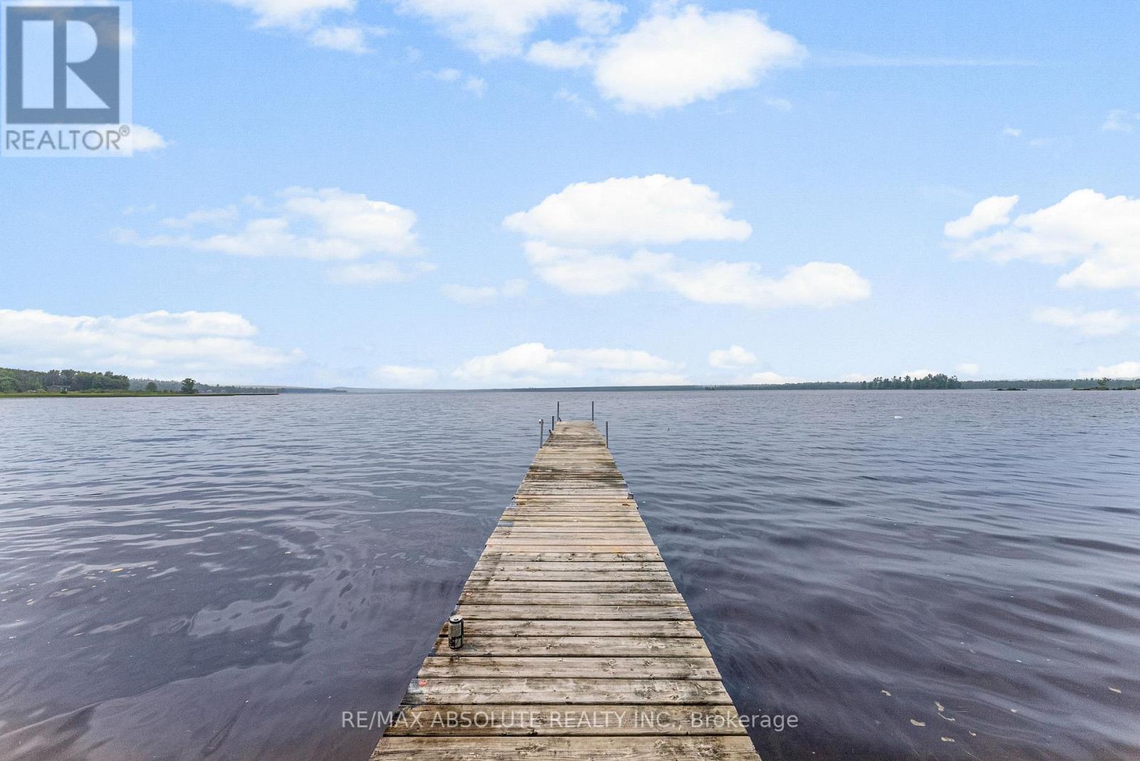 391 Leavoy Lane, Horton, Ontario  K7V 3Z8 - Photo 14 - X12334947