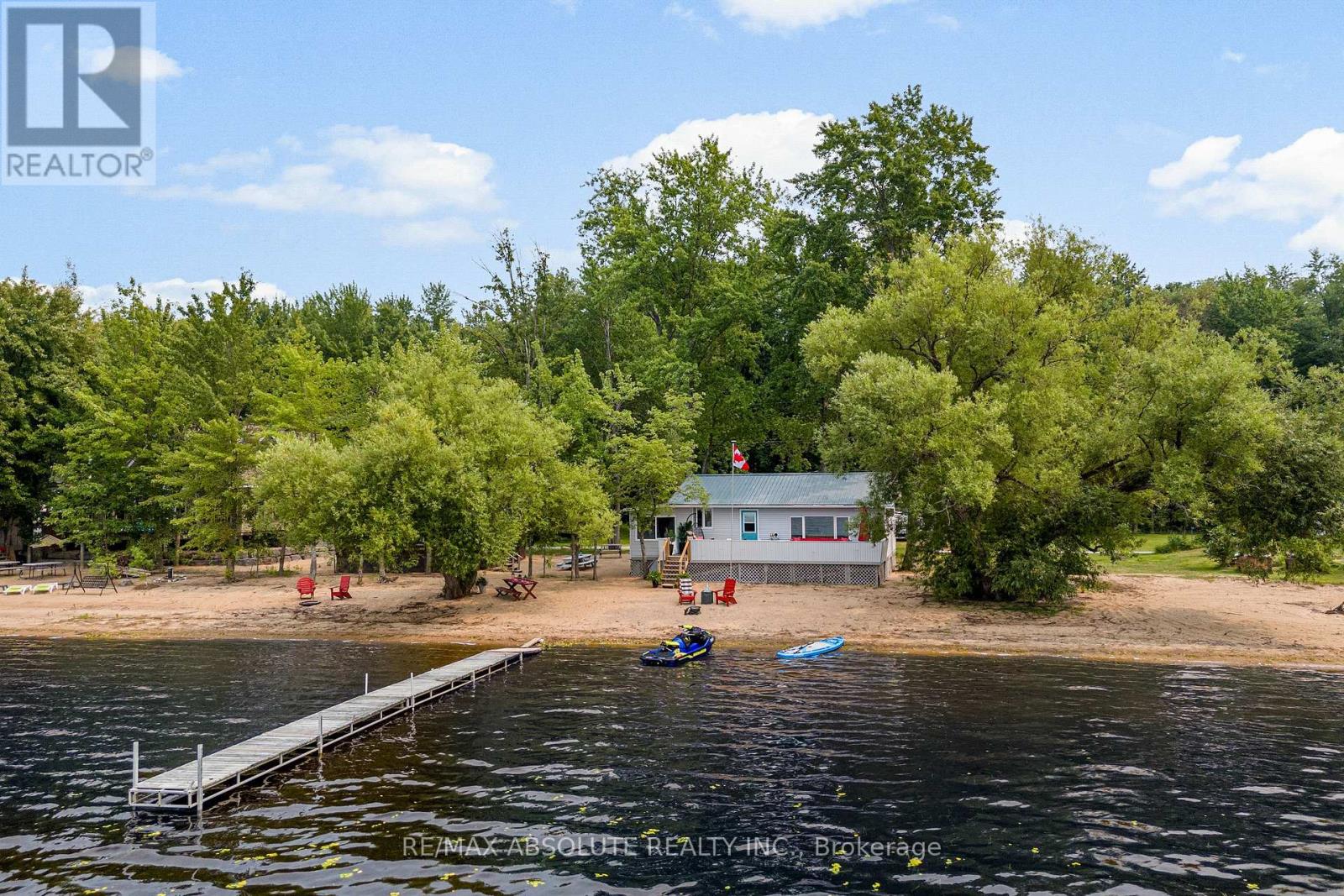 391 Leavoy Lane, Horton, Ontario  K7V 3Z8 - Photo 2 - X12334947