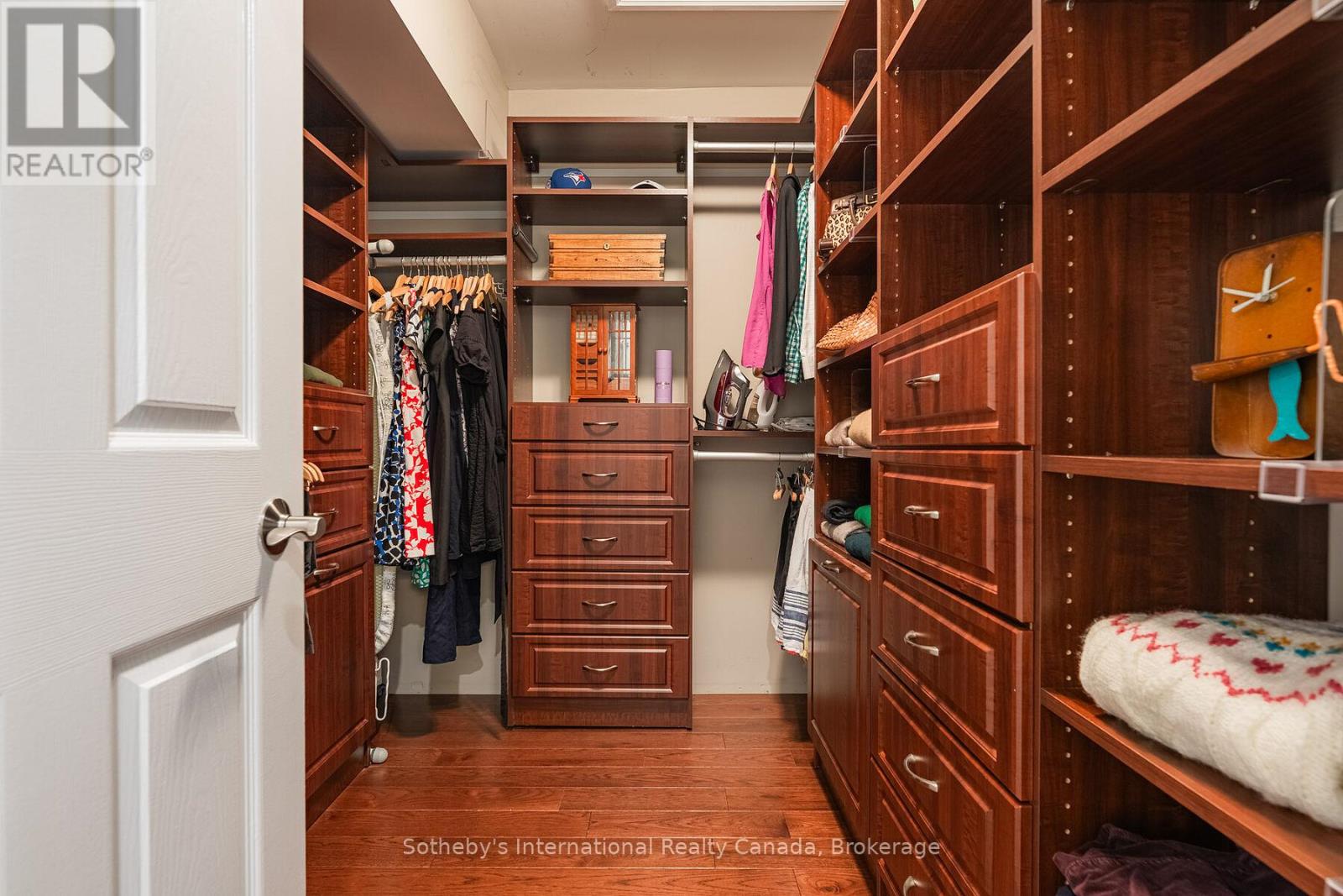 130 Blyth Crescent, Oakville, Ontario  L6J 5H6 - Photo 30 - W12334945