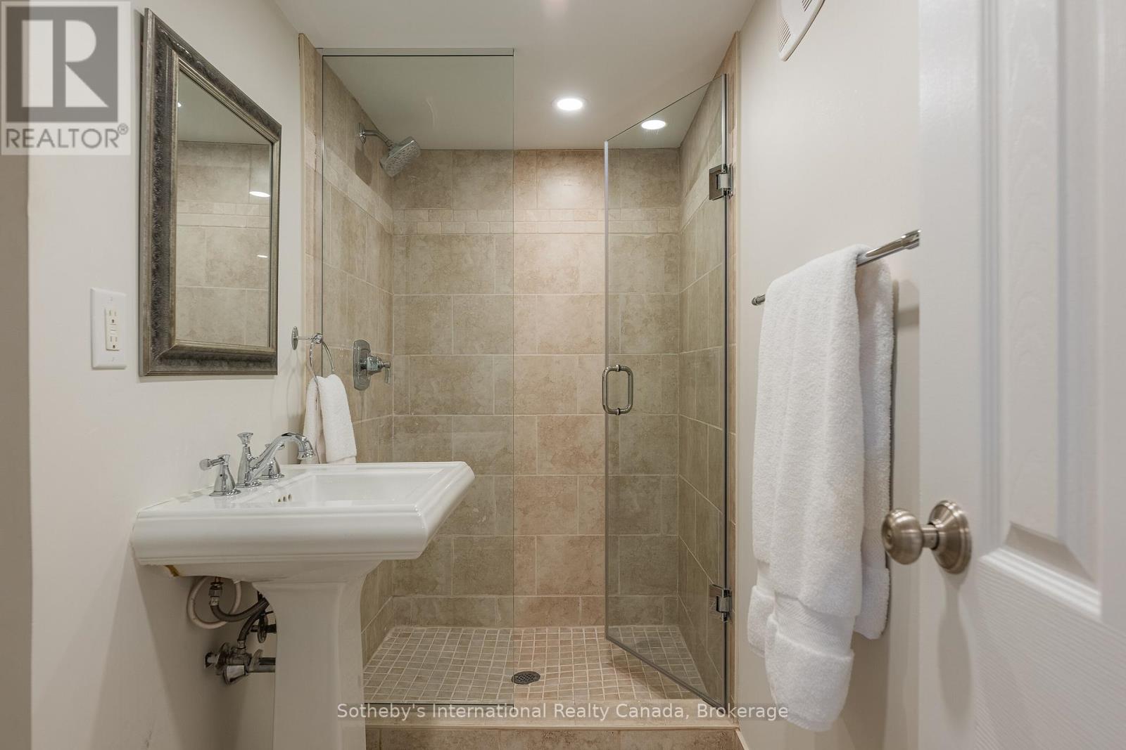 130 Blyth Crescent, Oakville, Ontario  L6J 5H6 - Photo 41 - W12334945