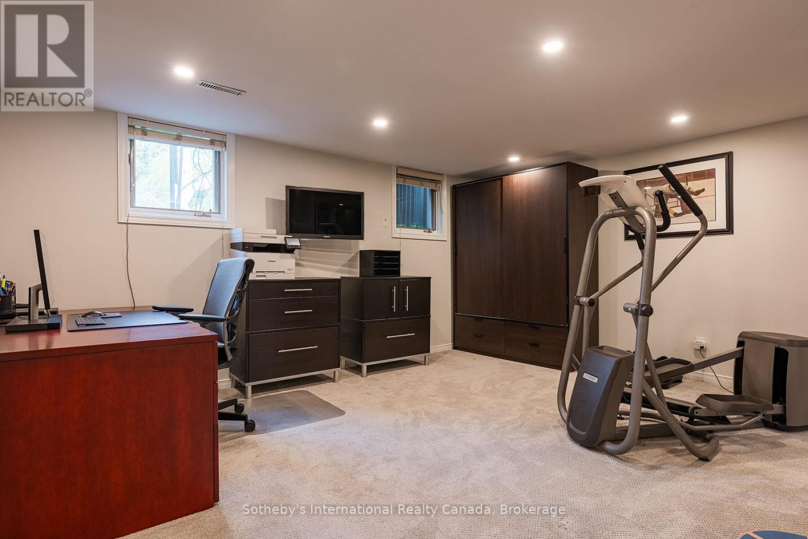 130 Blyth Crescent, Oakville, Ontario  L6J 5H6 - Photo 42 - W12334945